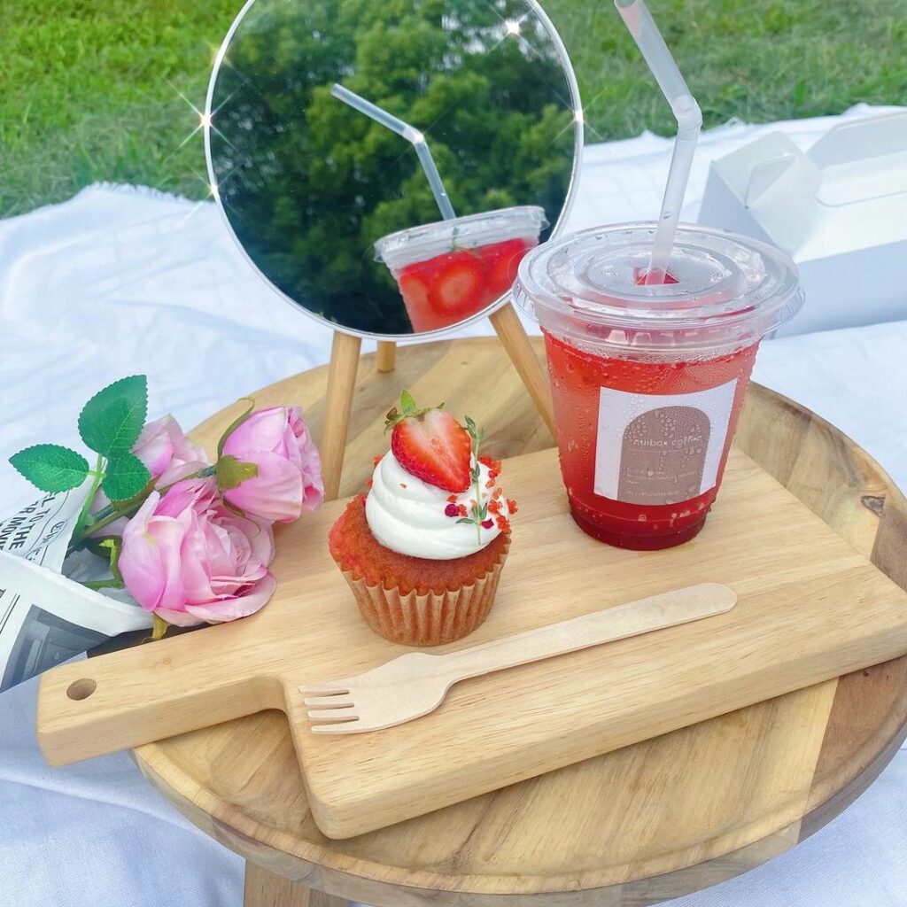 おしゃピク Moe Zine