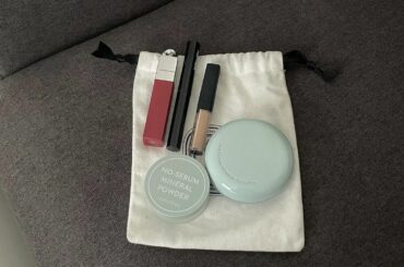 @innisfreejapan 

大大大人気のノーセバムラインからクッションファンデーションが出ちゃったよ〜、はぁ︎
私も使ってるパウダーと同じように皮脂コン...