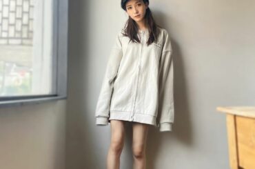 天気いい中、とある撮影をしてきました
そして打ち合わせもしてきた
.
今日はめっちゃお仕事進んだ日！
早くみんなに報告したい︎
.
今日も1日お疲れ様
長袖はあ...