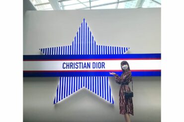 今日はほんの少しだけですがおデートに行ってきましたんふふ。お父も見かけました。記念撮影です。
・
ディオール1色の六本木でした！かっこいい！
・
@dior...