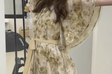 ︎ ファンクラブ会報撮影の時︎

#今回は
#佳林と共にインタビュー
#たくさん喋りましたよ〜

#テンションいつもこんな感じです
#うっひょー︎...