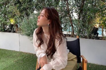 オフィス行ってきた
キャンプ場みたいだけどオフィスなの！

最近葉っぱ好きなので家にも置きたいけど、多分ハナマサに全部むしられるから我慢してる笑

テラスに人工...