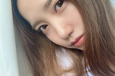 いつもと違うコンタクトつけてみた...