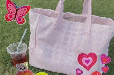 最近お気に入りのバッグ
@chanelofficial のむかーしのバッグで気になってて @laxus__official で借りてみたの〜！
そしたらすっごく...