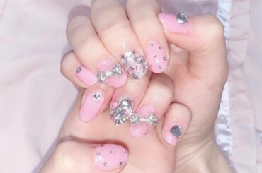 最近のネイル達です
まだ下手だけど色んなデザイン出来る様になってきて楽しい〜
#セルフネイル #かよよんネイル #セルフジェルネイル #リボンネイル #埋め尽く...