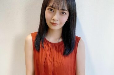 ㅤㅤㅤ
暑過ぎてノースリーブワンピース
引っ張り出してきました ... 
ㅤㅤㅤ
黒髪復活 〜 ！
毛先ら辺よ〜く見ると、ブルーなのです
透明感のあるブルーブラ...