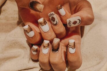 ．
撮影でも上からマニュキュア塗って
隠せるように凹凸なしの
地層がかわいい...