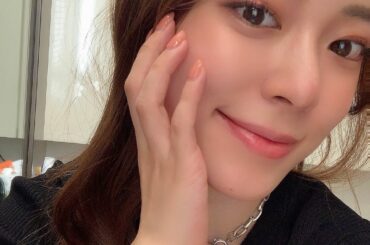 年々目元が痩せてくるよ
と聞くので、怖くて目元のケアちゃんと始めました！！

今までは、肌がキレイだったらいいかなーなんて思ってたから

アイケアはやったりやら...