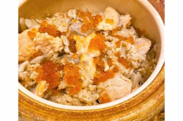 舞茸と秋鮭のはらこ飯

寒いのか暑いのかハッキリしろ！
と言いたいこの頃。

スーパーでふと目が合った秋鮭、
いくらとセットで連れて帰りました。

それっていく...