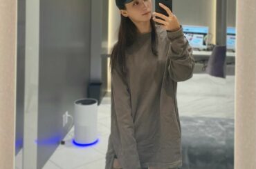 15キロ痩せたおかげ？で
肉割れがひどすぎるから
友達に紹介してもらって
傷跡アートメイク受けてきた
.
はじめましての @dr.risakotomita 先生...