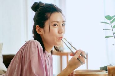 朝日新聞デジタル&M
【渡辺早織の思い出ちょっぴり、つまみぐい。】
最新コラムが公開されました！

今回は一番好きなもののお話です。

みなさんの1番好きも
ぜ...