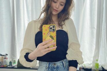 @sweet_editors 撮影してきたよ

しふくさん

Tops... @dholic_official 
Denim... @tarajarmon_jp...