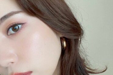 涙袋で目が大きく、目の下から顎までが短く見える...！
・
@canmaketokyo 
CANMAKE 3wayスリムシェードライナーが使いやすい
・
#涙袋...