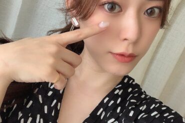 EDNAのカラコンつけてみた！
つけ心地いいかんじ

カラーはきらめきコンクリート

いやきらめきコンクリートてなにw

最近カラコンいただくこと多くてYouT...