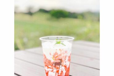 表参道ヒルズにて開催中の
@nasufarmvillage のPOPUP STOREで10月から発売されている"苺みるく"

10月は乳がんの正しい知識を伝え、...