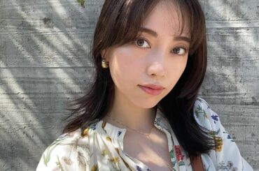 髪色が変わったよ
・
撮影メイクをしてもらった時にみどりさん @xxmido_txx にお任せして染めてもらいました
少しパープルが入っていて陽に当たると透ける...