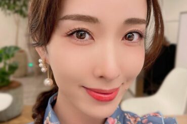 いつもお世話になっている
@eyecandy_omotesando さんにて

マツエクの目尻の長さを14mmにして
切れ長キャッツアイ風にしてもらいました笑
...