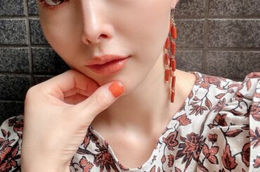 新作コスメでオレンジ×パープルメイク。

︎ #トーン  #ペタルフロートアイシャドウ 02
︎ #ヴィセリシェ  #アイブロウパウダー BR-4
︎ #スック...