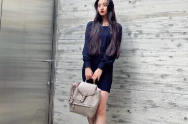 After shooting! Thank you to the team  

Boots and bag @louisvuitton...