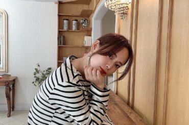 家で撮影してると背景変わらないから
撮影場所違うと新鮮でいいよね

そろそろ家具とか雰囲気とかガラッと変えたい気分

インテリアデザイナーさんでイケてる人周りに...