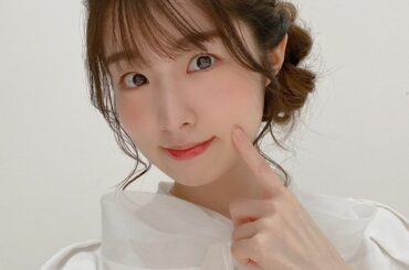 .
まとめ髪︎

撮影の日にやってもらいました〜
いつかの生写真おたのしみに

.
.
#自撮り#せるふぃー #AKB48
#最近ね
#頭切れないように写真撮...