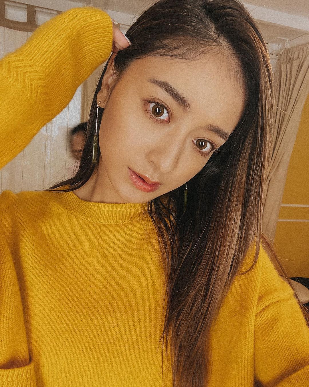 池田美優: ． いつもと分け目が逆ナンデス (絶妙なタイミングで 
