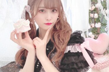 @fillelilas さんの個展にお邪魔しまして可愛い衣装着させていただきました
細部まで可愛さ詰まってる衣装を沢山間近で見れて感動！
いっぱい写真撮った！！...