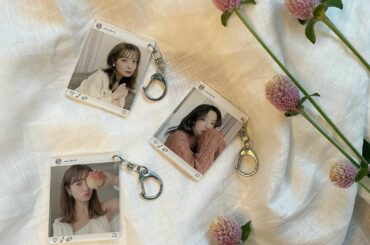 お待たせしちゃってごめんなさい
ずっと皆さんにお話したかったお知らせです！
⁡
#VillageVanguard さんとコラボグッズを
発売させて頂くことになり...