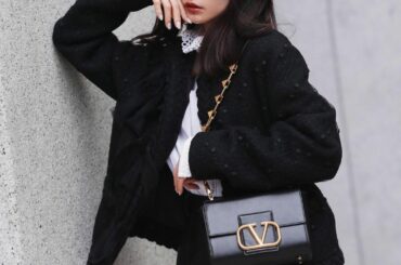 @maisonvalentino 

#VLogoSignature #UncensoredVLogoSignature...