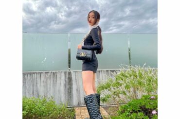 Sunset 

#ValentinoActCollection
#StudSign
@maisonvalentino...