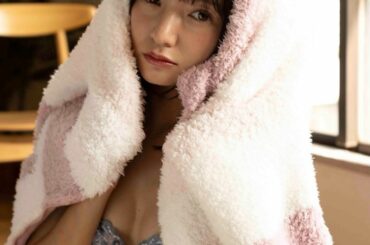 swip
.
.
36thDVDジャケット解禁

エアーコントロールさんから
11月23日発売です
１年ぶりにエアコンさんに戻ってきました

前作の濡れ髪とはま...