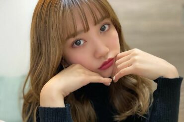 一個前の投稿のリップつけた写メ
二色を混ぜて塗ってみました
メイクって無限大だから楽しっ...