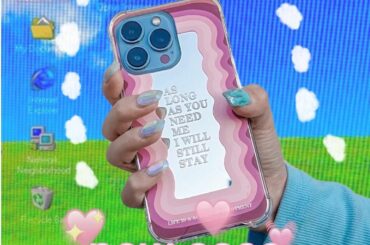 新しいiPhoneケース
@taobao.official で360円だった
2枚目に撮ってくれた人がさりげなく映ってます笑
誰でしょう〜？...