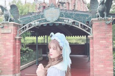 今年の花嫁カチューシャ水色可愛い！
#花嫁カチューシャ #ホーンテッドマンション #disneyland #ディズニーランド...