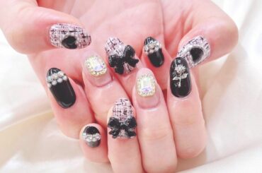 秋冬っぽくツイード！黒は意外と珍しいけど可愛い〜
#newnails #ツイードネイル...