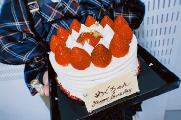 #Mステ

メンバーの皆がお祝いしてくれました
心から幸せな時間でした

お祝いしてくれた皆様
本当にありがとうございます...