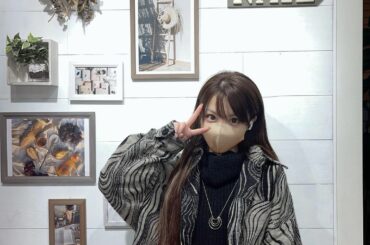 .
誕生日むかえる前にまつ毛パーマ行った
イベントのためにやったけど
さすがにステージ遠くてまつ毛まで見えんよね𐤔𐤔‬‪𐤔𐤔𐤔‬‪𐤔

あ、実は髪の毛もキレイに...