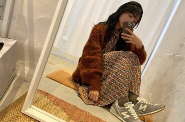 .
୨୧┈┈┈┈┈┈┈┈┈┈୨୧
.
New Balance 996
秋らしいコーディネート
.
寒色でも暖色でも
色んなコーデに合いそうですね︎
.
#new...