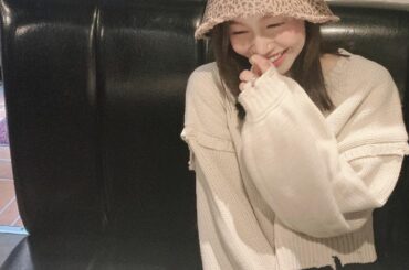 .
おはようございます

珍しく、おはよう投稿。

何がそんなに面白かったのか
よく覚えてないけど
とにかく楽しかったんだろうなぁ、この写真笑

今日は１つ、頭...