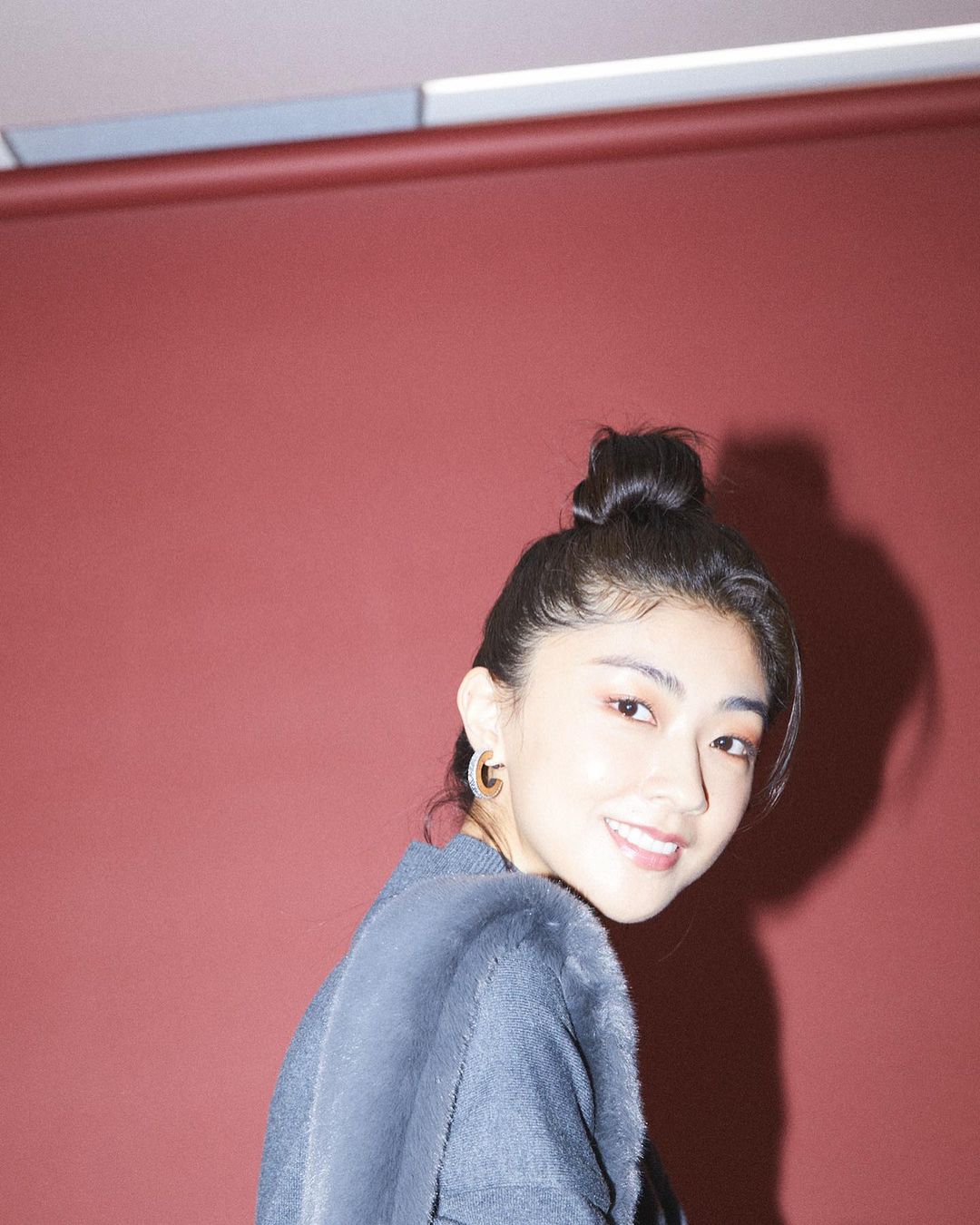 熊井友理奈 Mythik 19 Offshot Moe Zine