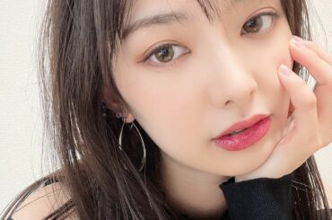 強め。
この間ストーリーに載せたやつ好評だったからこっちにも
.
.
#makeup #赤リップ #ブラックコーデ...