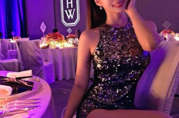 The house of @harrywinston
CHRISTMAS PARTY

I used to think that diamonds wouldn...