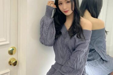 ひっさびさの美容室！
暗くしたよ〜
.
どうですかっっ
ブルベだから髪色にブルー少し入れてもらった...