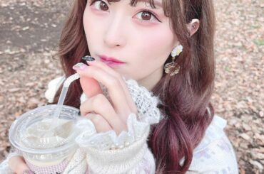 公演でチャイラテ飲んだ！寒いのにアイス頼んじゃったけど甘くて美味しかった
#かよよん私服 #swankiss...