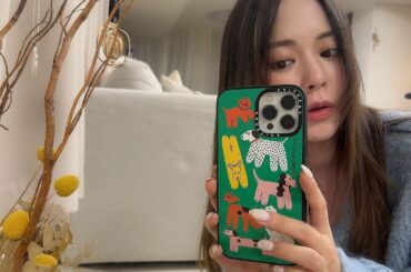 ケータイを変えたい変えたいと思ってましたが、女将がiPhone13プロのケースをくれたので

iPhone13プロかいました

ケースは犬がわっしょいわっしょい...