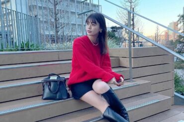 クリスマス近くになると赤着たくなる

@acym_official のブーツ、ヒールもしっかりあるのに歩きやすくて最高〜...