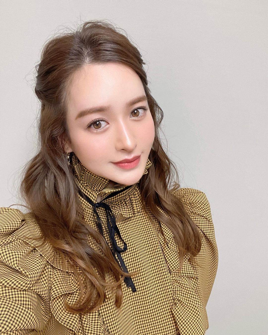 野崎萌香 週末はウマでしょ 何が起こるか分からない有馬記念 必勝講座sp フジテレビにて 24 35 24 45 本日oa 4日目です 告知が遅れてしまいまし Moe Zine