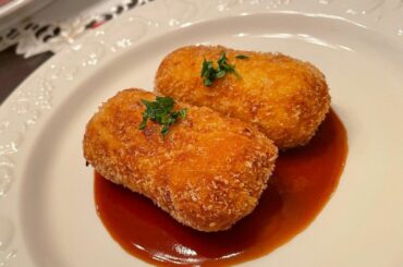 ︎ 
レッスンで習ったお料理、ここぞとばかりに家族に作りました

・蟹クリームコロッケ(トッピングのイタパセが雑笑
・ローストビーフ(明らかに盛り付ける量多いソ...