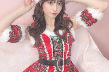 今年の個人的に買ったサンタ服...