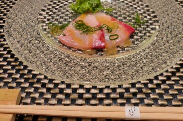 .
友達とディナー
すごく久しぶりの鉄板焼。
銀座のしろやさんに来たよー
@ginza_shiroya
リニューアルして綺麗になってた。
自分へのお年玉だなー
...